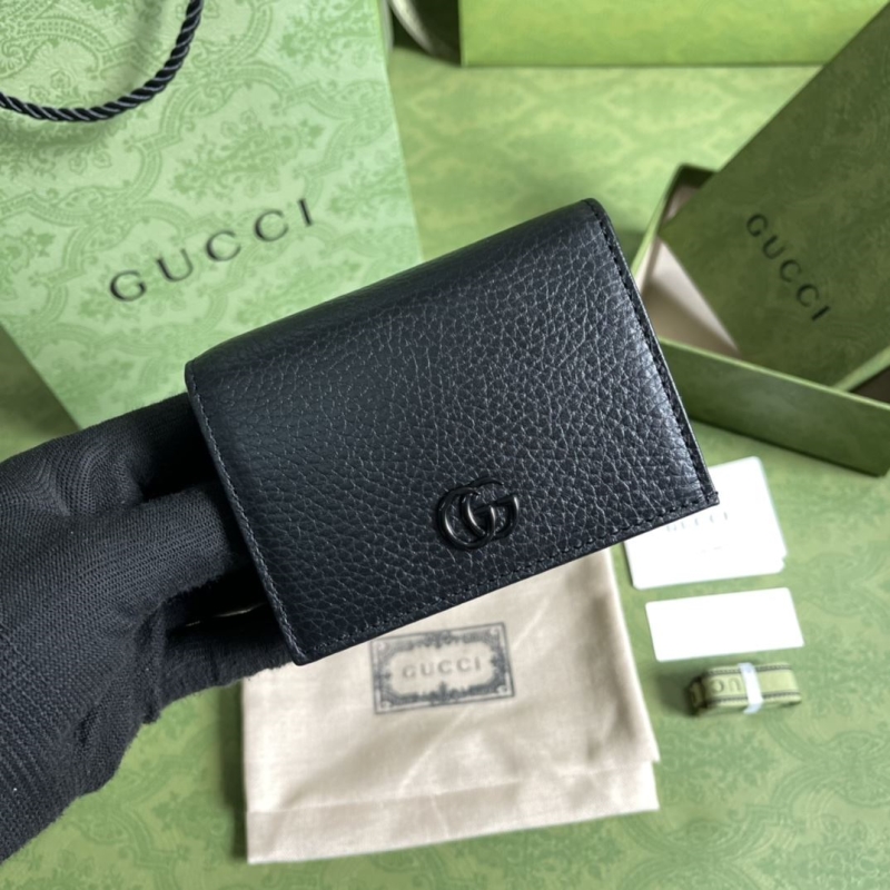 G*u*i wallets & purse